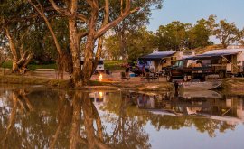 Innamincka Hotel local attraction slider